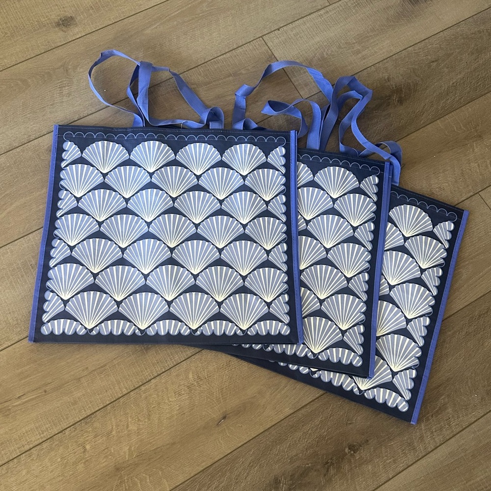 Homegoods TJMaxx Marshalls Shell Print Reusable Shopper Tote Bags Set of 3 NWOT